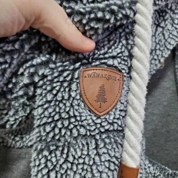 WANAKOME Kira Sherpa Hooded Vest Asymmetric Zip Wool Blend Grey Women's Small - Picture 10 of 16